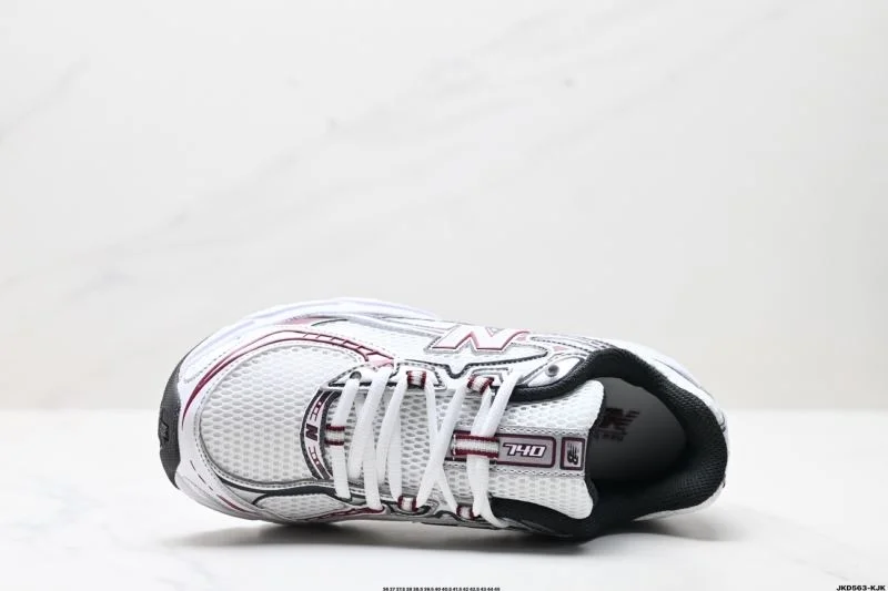 New Balance Shoes Packable 3203