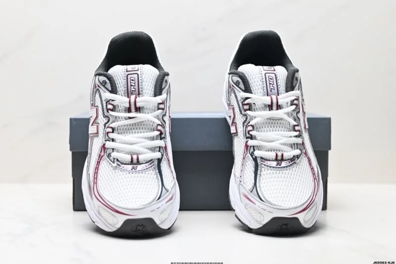 New Balance Shoes Packable 3203