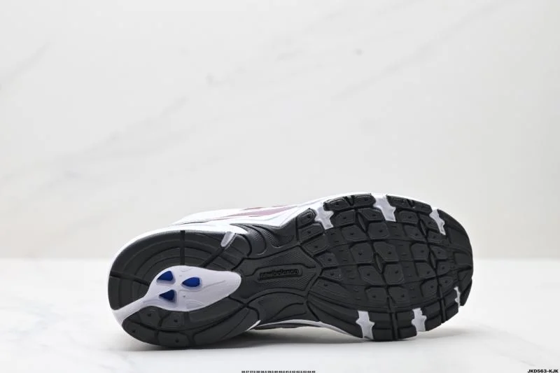 New Balance Shoes Packable 3203