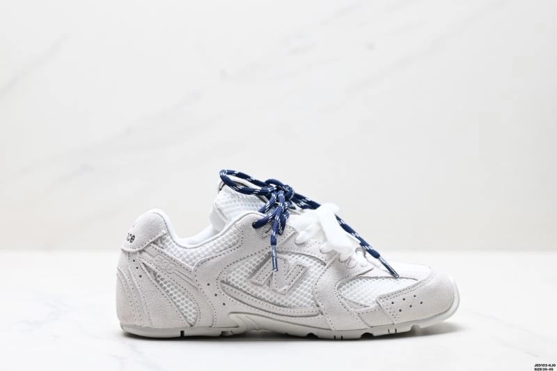 Practical New Balance Shoes 3142