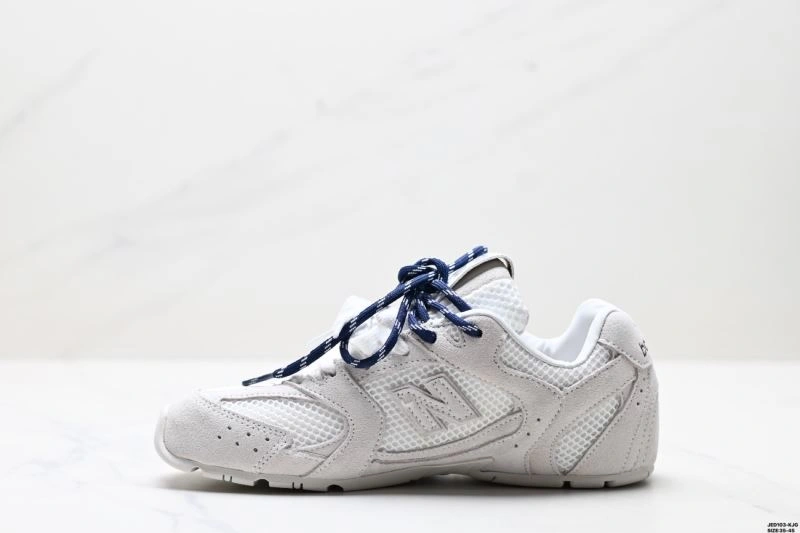 Practical New Balance Shoes 3142