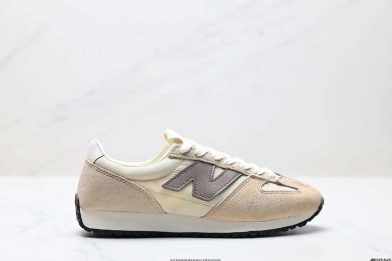 TechFriendly New Balance Shoes 3143