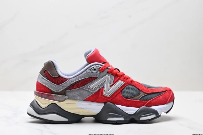Supportive New Balance Shoes 3133