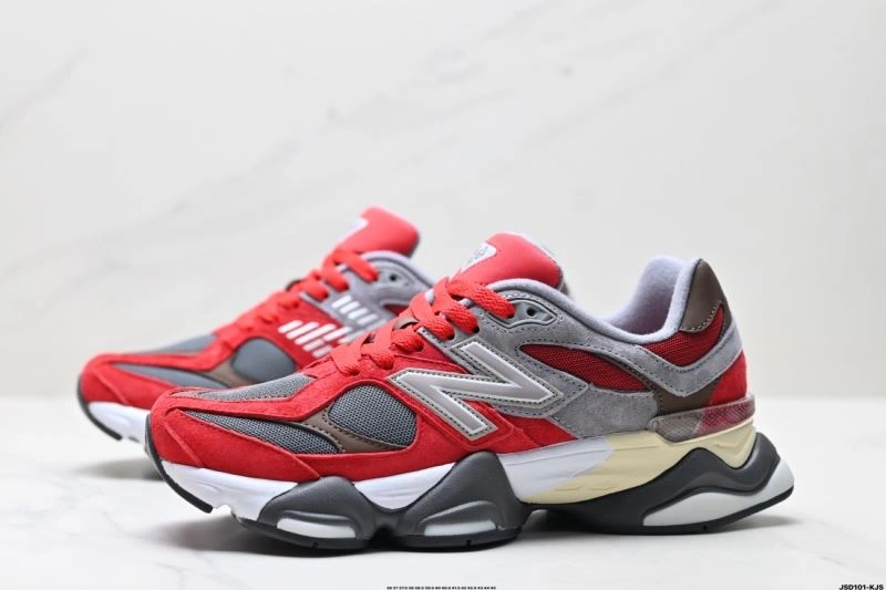 Supportive New Balance Shoes 3133