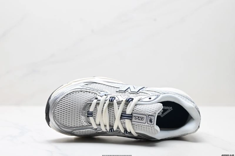 OdorResistant New Balance Shoes 3155