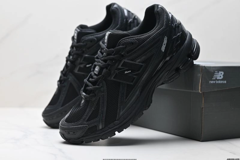 New Balance Shoes Attractive 3168