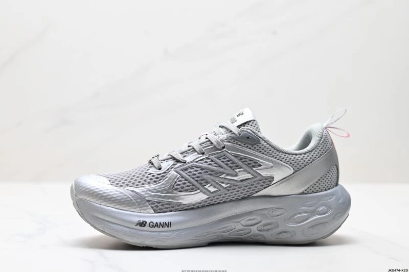 TechFriendly New Balance Shoes 3129