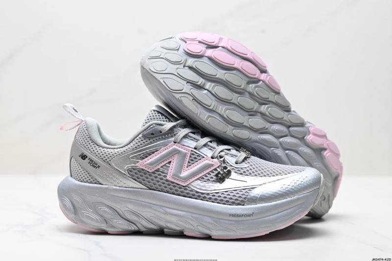 TechFriendly New Balance Shoes 3129
