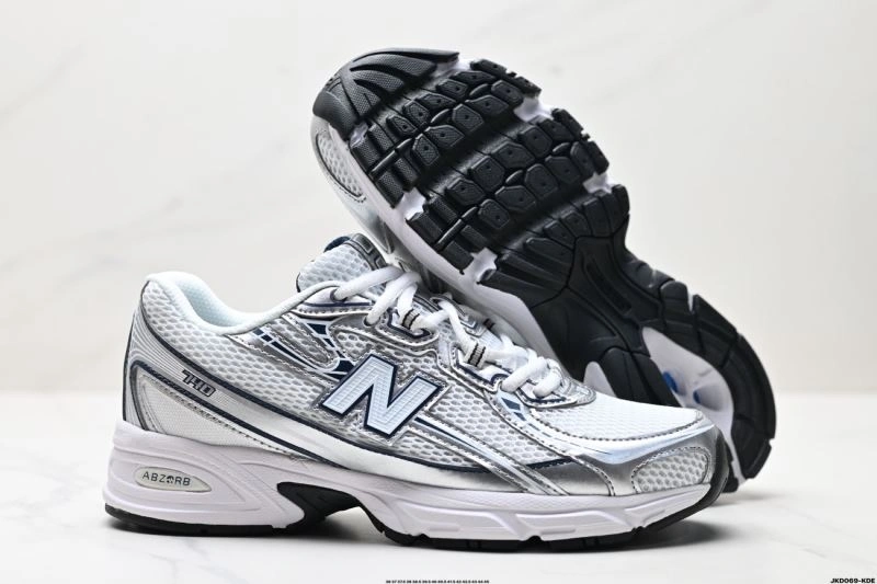 FastDry New Balance Shoes 3132