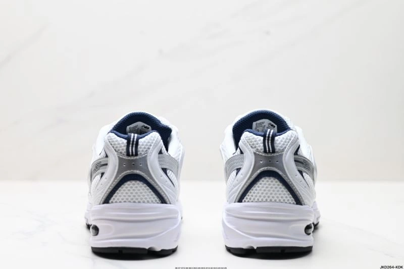 Supportive New Balance Shoes 3131
