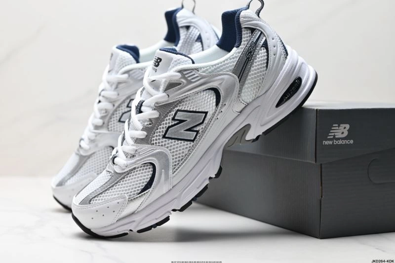 Supportive New Balance Shoes 3131