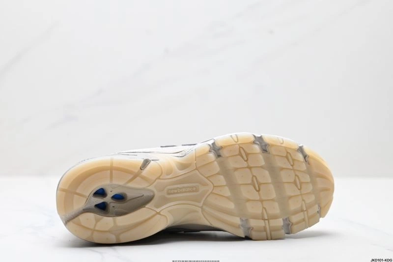 Sophisticated New Balance Shoes 3120