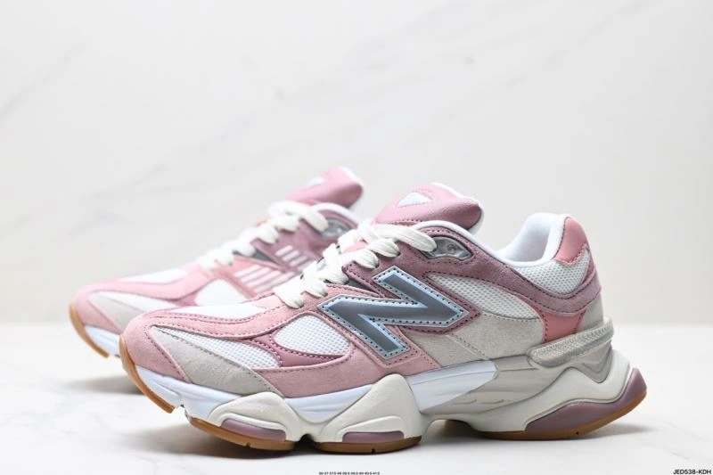 Fashionable New Balance Shoes 3110