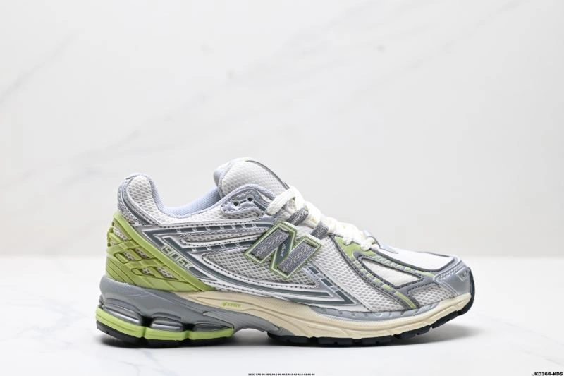 New Balance Shoes Upgraded 3124