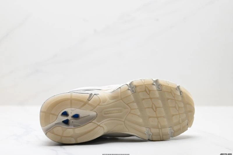 New Balance Shoes SunProtective 3107