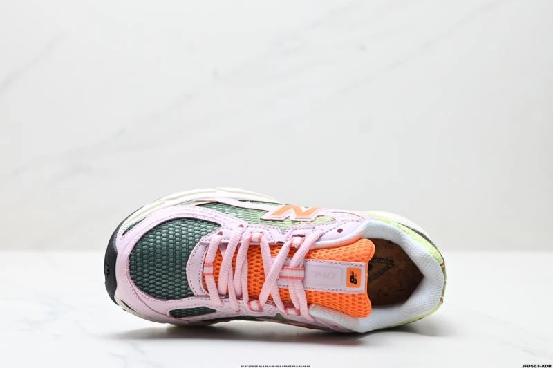 New Balance Shoes Unique 3121