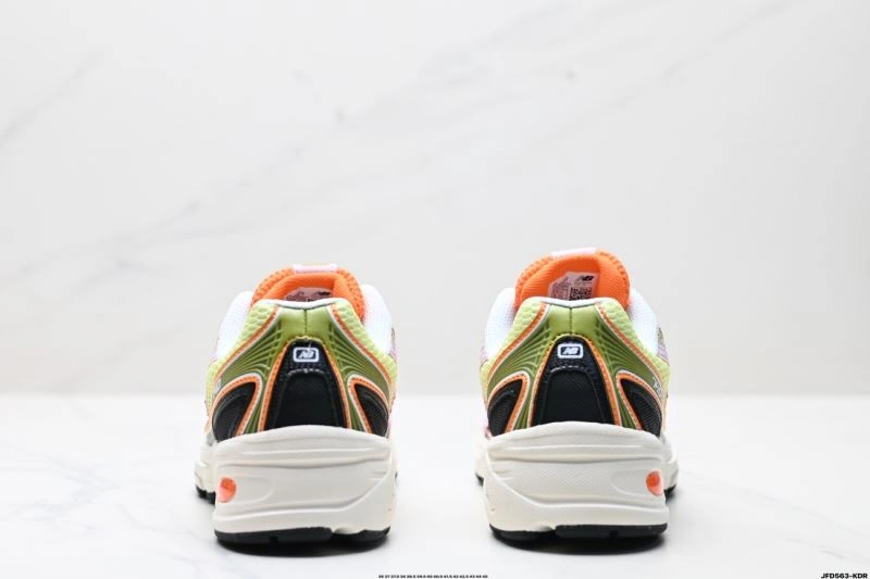 New Balance Shoes Unique 3121