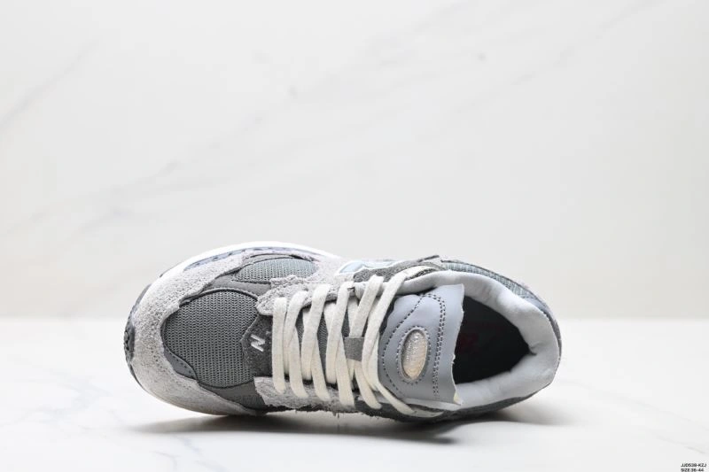 New Balance Shoes Cozy 2243