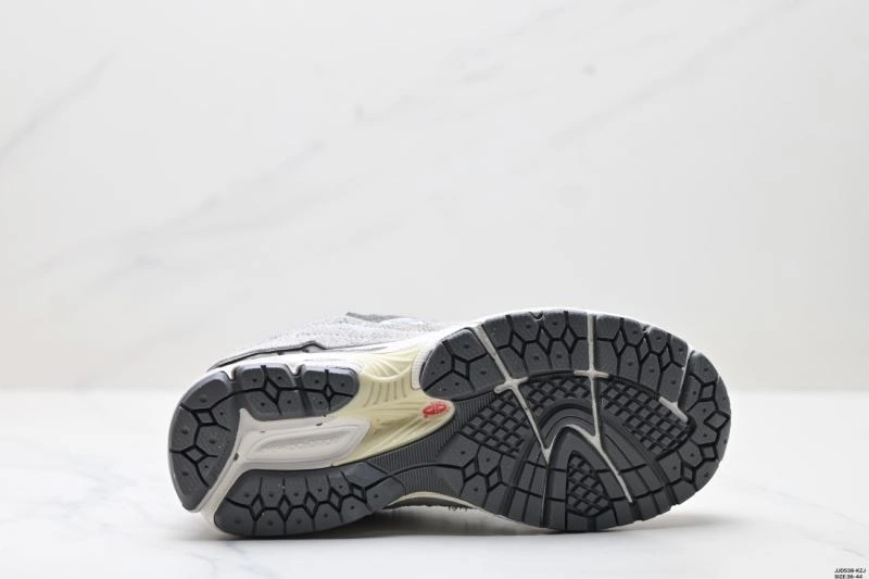 New Balance Shoes Cozy 2243