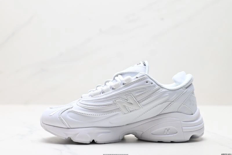 OdorResistant New Balance Shoes 2242