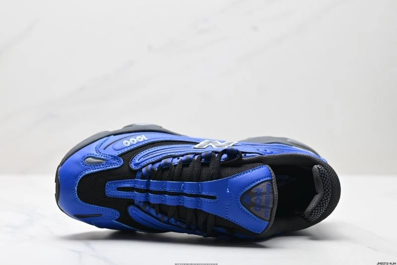 MoistureWicking New Balance Shoes 2244
