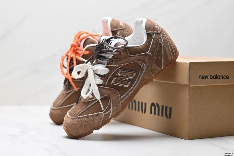 New Balance Shoes Refined 2300