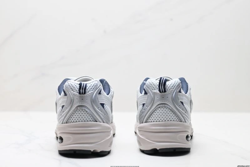 New Balance Shoes GoAnywhere 2222