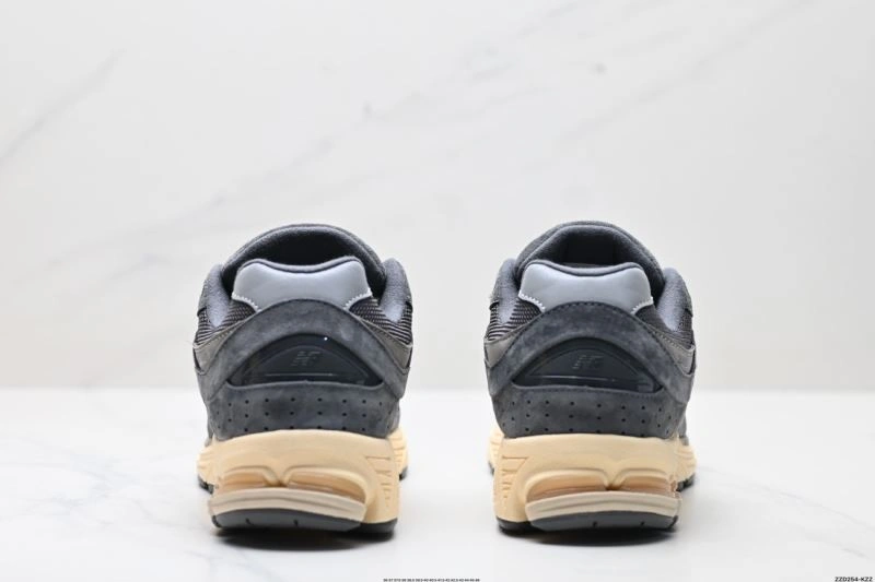 New Balance Shoes TopPick 2224