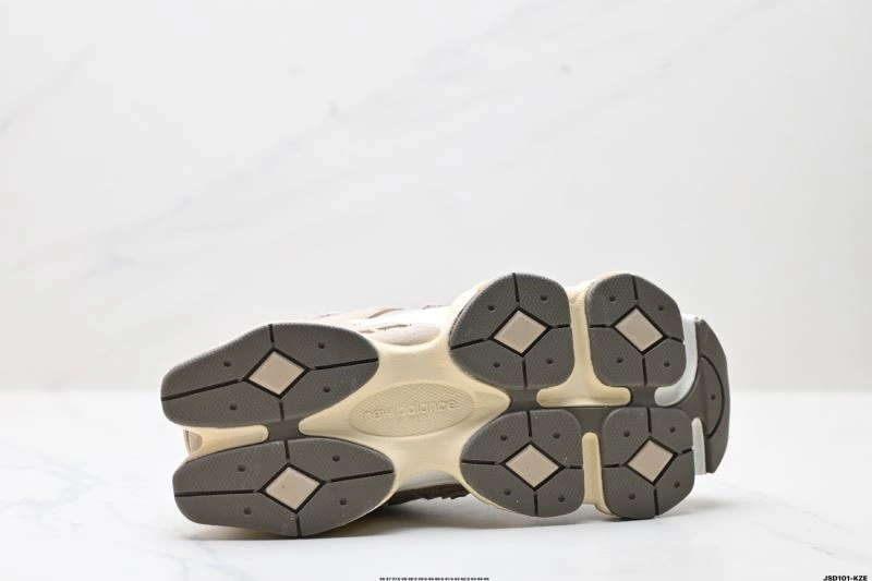 New Balance Shoes Youthful 2218