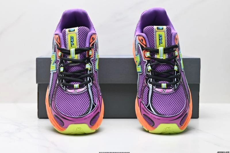 New Balance Shoes TopPick 2221