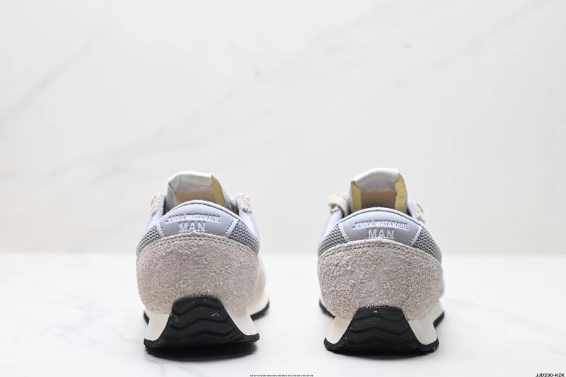 Soft New Balance Shoes 2216