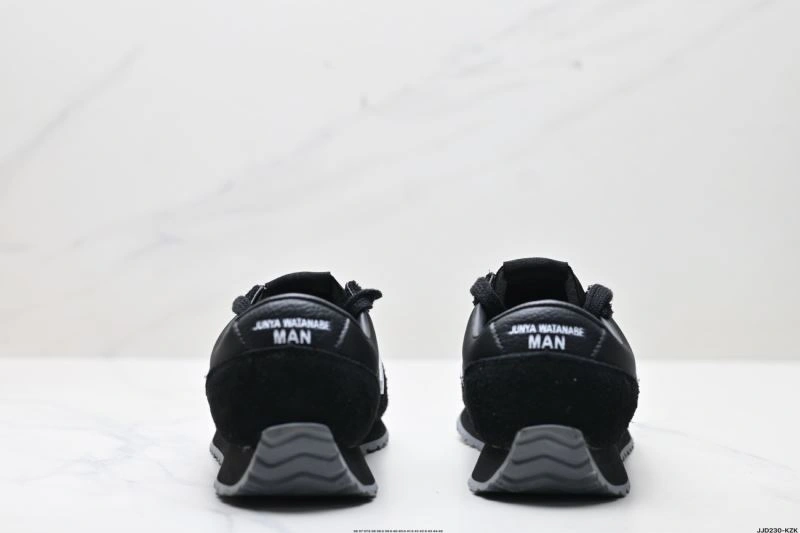 Resilient New Balance Shoes 2211