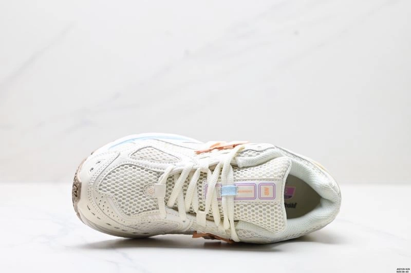 GoAnywhere New Balance Shoes 2207