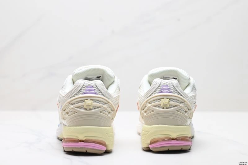 GoAnywhere New Balance Shoes 2207