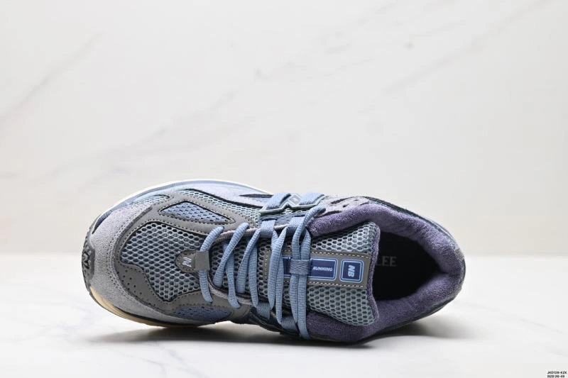 GoodFit New Balance Shoes 2210
