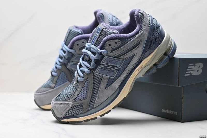 GoodFit New Balance Shoes 2210