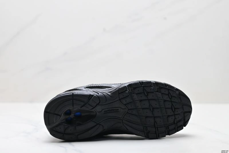 New Balance Shoes GoAnywhere 2202