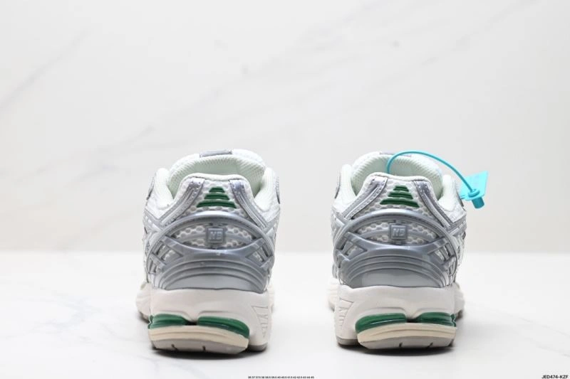 New Balance Shoes Refined 2184