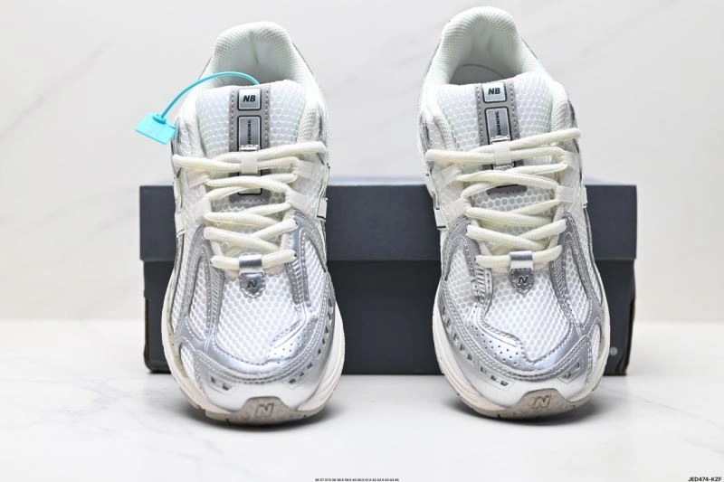 New Balance Shoes Refined 2184