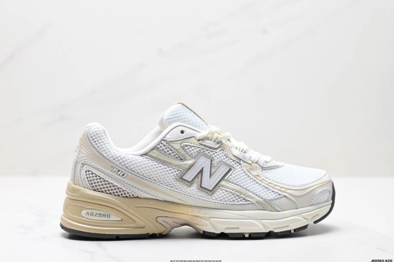 GoAnywhere New Balance Shoes 2183