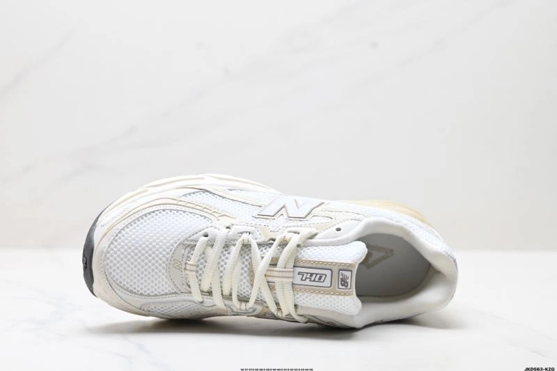 GoAnywhere New Balance Shoes 2183
