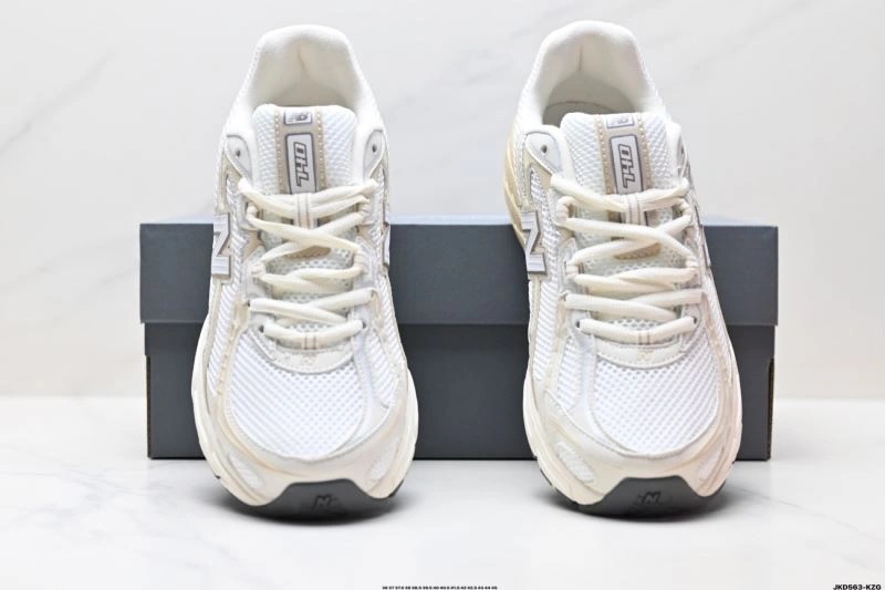 GoAnywhere New Balance Shoes 2183