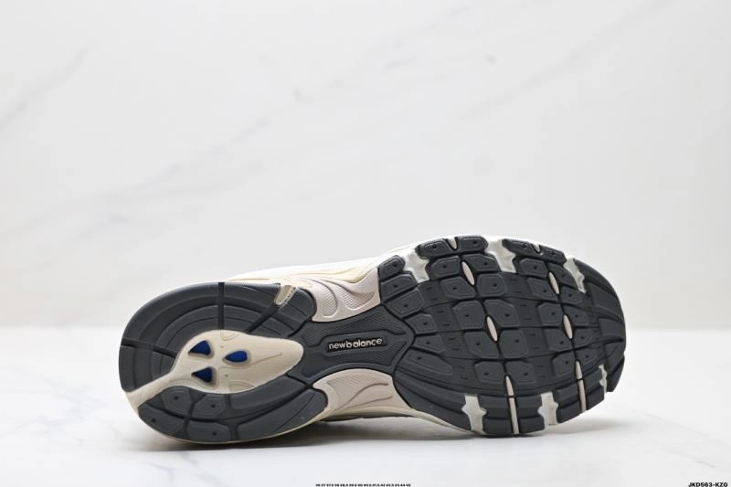 GoAnywhere New Balance Shoes 2183