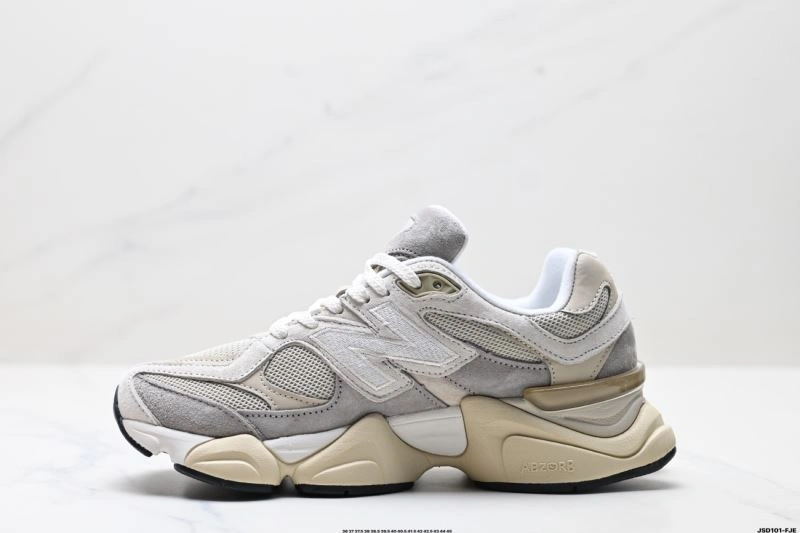 DailyWear New Balance Shoes 2220