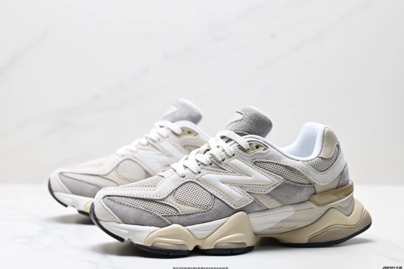 DailyWear New Balance Shoes 2220