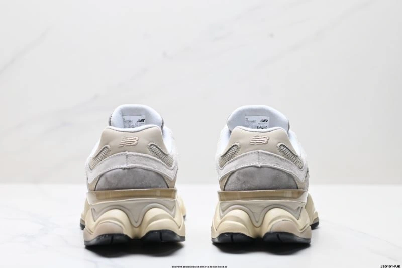 DailyWear New Balance Shoes 2220