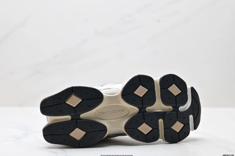 DailyWear New Balance Shoes 2220