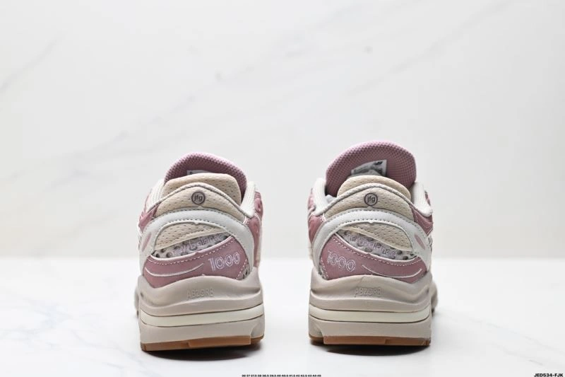 Classic New Balance Shoes 2148
