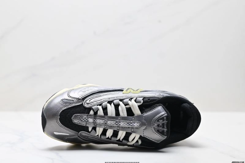 New Balance Shoes FashionForward 2137