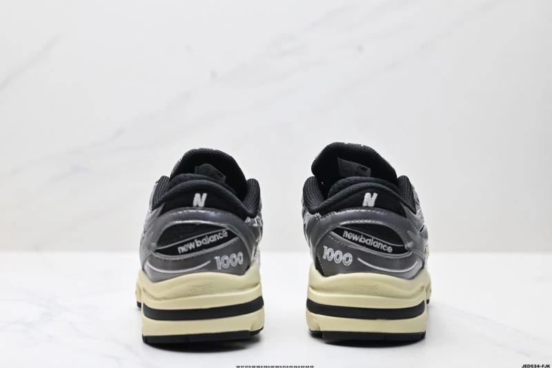 New Balance Shoes FashionForward 2137
